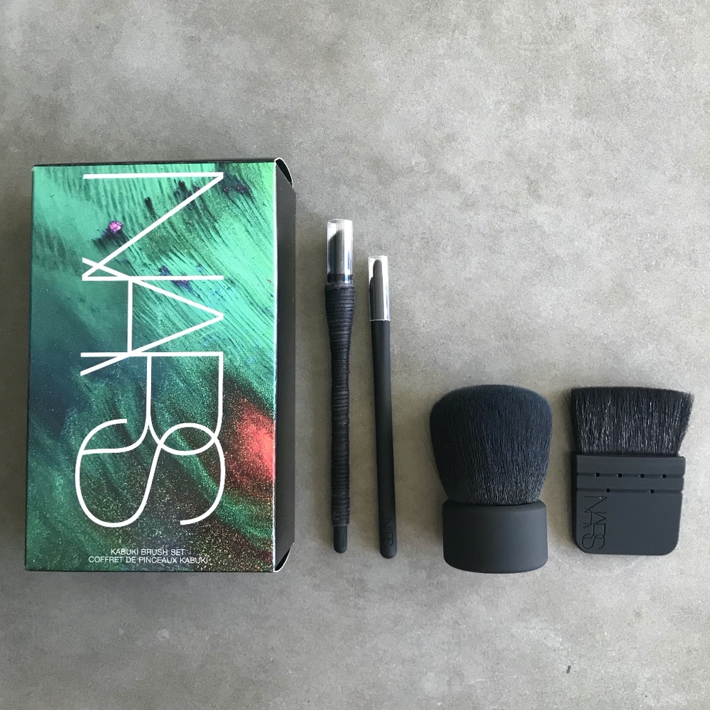 BNIB NARS Kabuki Brush Set